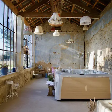 Bed & Breakfast Chambre D'hotes Insolite Lit Rond Proche Avignon Orange - Chateau De Sienne Piscine Riviere *